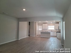 Building Photo - 6703 Beehive Dr