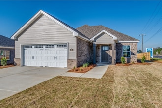 18 Coolidge Dr