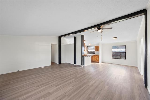 Foto del edificio - 1312 Wood Dr