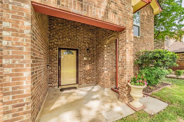 Foto del edificio - 4134 Woodland Ct