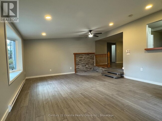 Building Photo - 4687 Haliburton County Rd 21