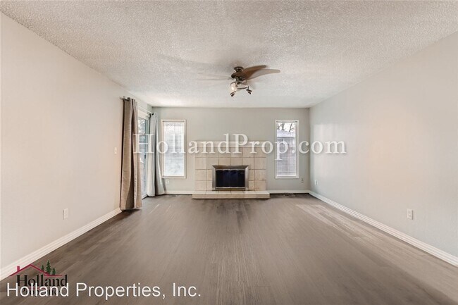 Foto del edificio - 3 br, 2 bath House - 5322 SE Golden Rd