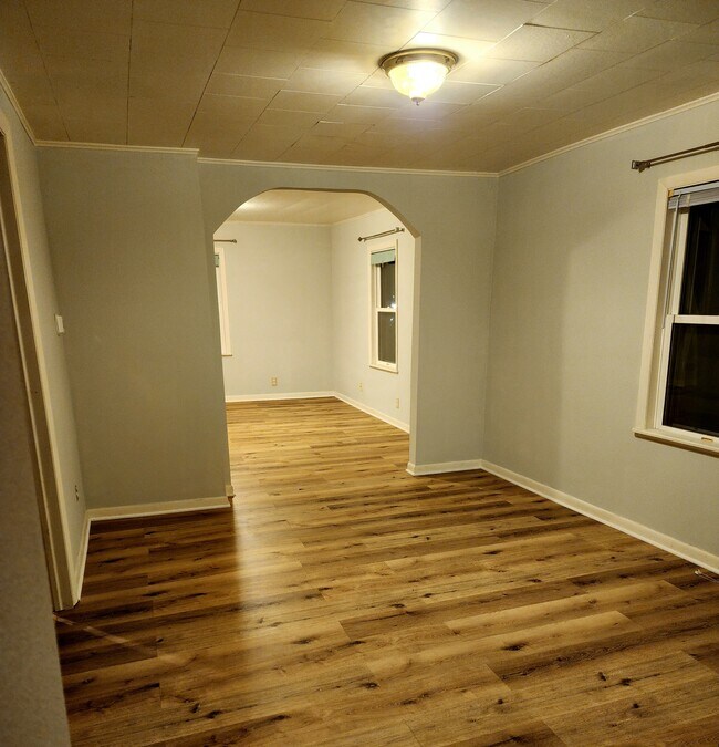 Foto del edificio - 835 Division St