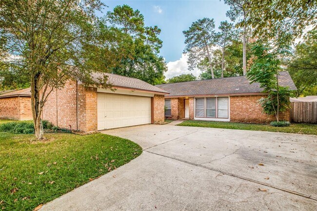 Building Photo - 15114 Forest Lodge Dr
