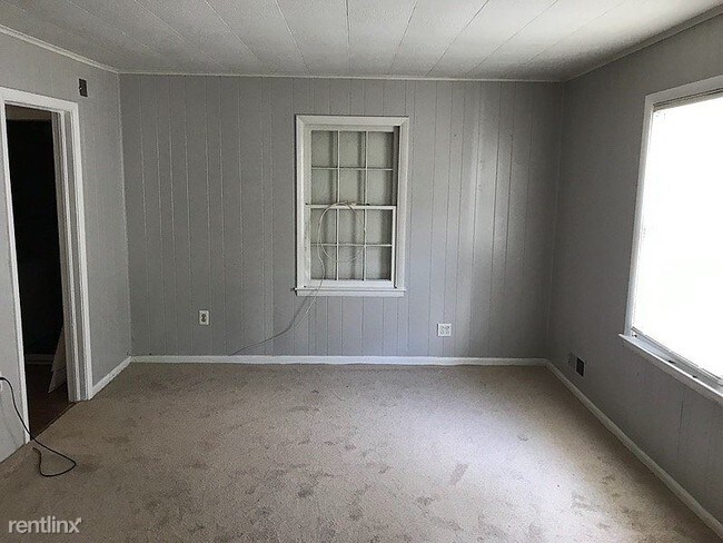 Building Photo - 3 br, 1 bath House - 18619 Old Triangle Road