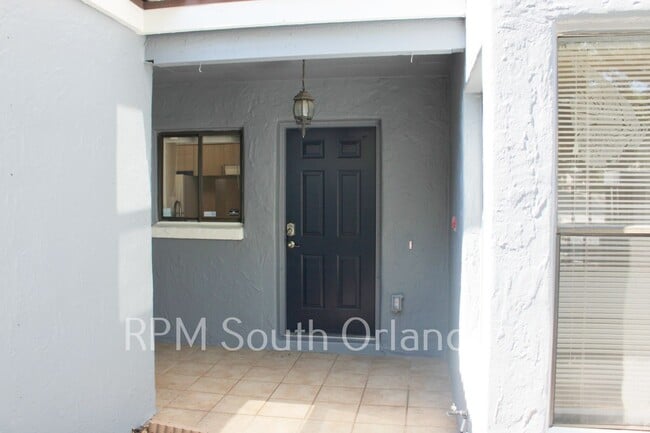 Building Photo - Two bed and Two bath Condo by Mall of Mill...