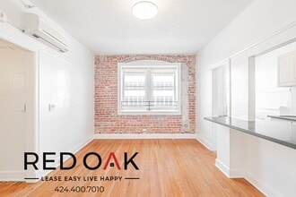 Building Photo - 102 N Glendale Ave