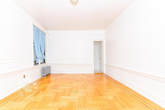 Foto del edificio - 377 Montgomery St