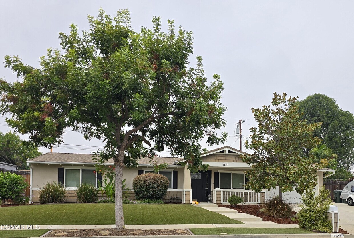 Foto principal - 1129 Burtonwood Ave