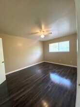 Building Photo - 3206 Lobit Dr