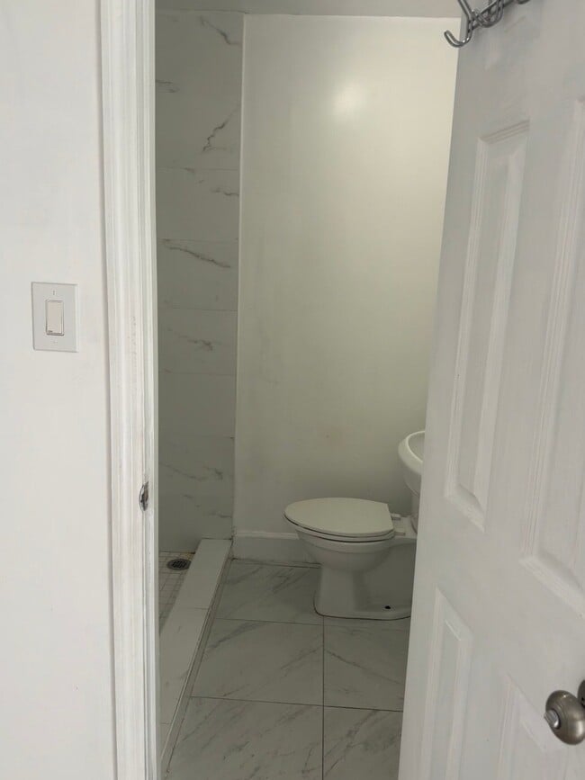 Photo - 1831 Rodman St House