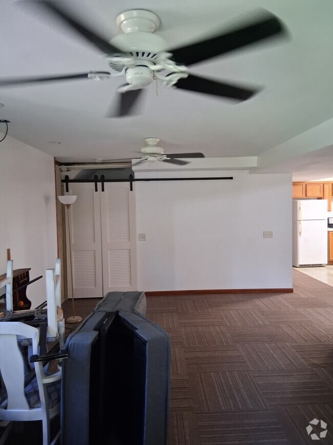 Building Photo - 217 Kalamo St