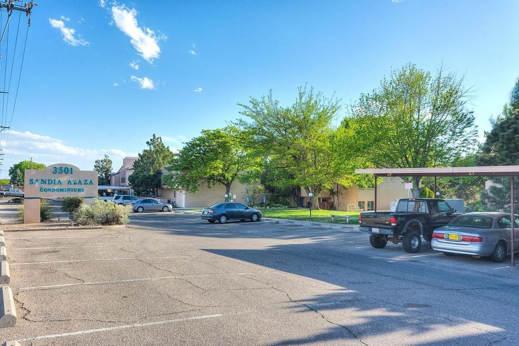 Building Photo - 3501 Juan Tabo Blvd NE