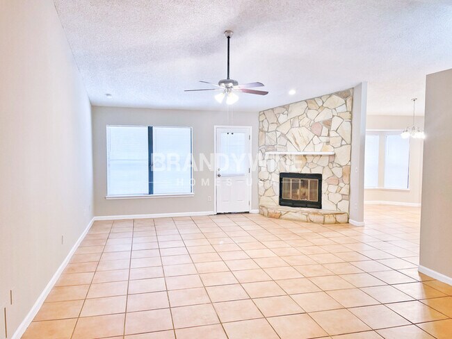 Foto del edificio - 11580 Coral Ridge Ave
