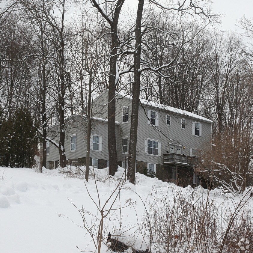 Primary Photo - 304 Greenkill Ave