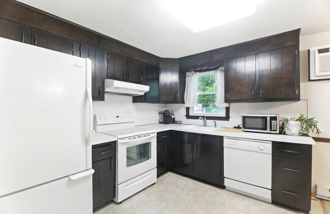 Building Photo - 62 Brandywine Ln