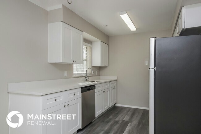 Building Photo - 1312 Mark Ct