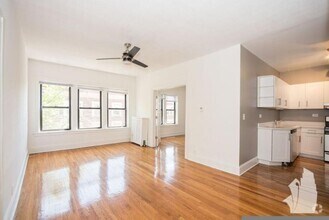 Building Photo - 622 W Stratford Pl