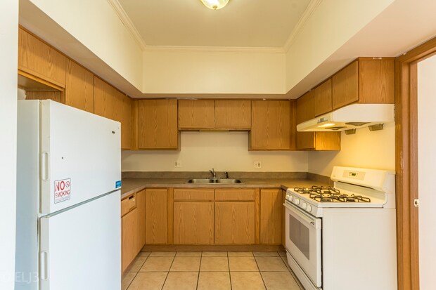 Foto del edificio - 415 W Cermak Rd
