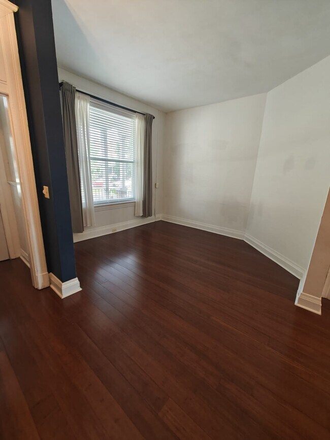 Foto del edificio - 3664 New Hampshire Ave NW