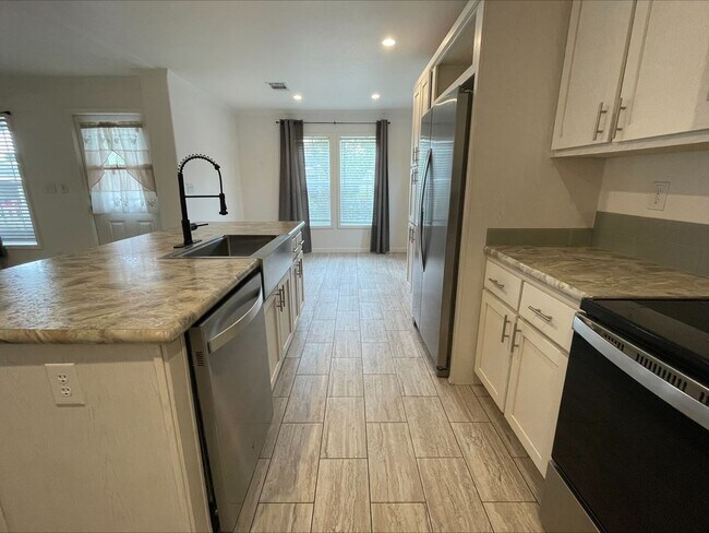 Foto del edificio - 4 Harbor Cove Ct