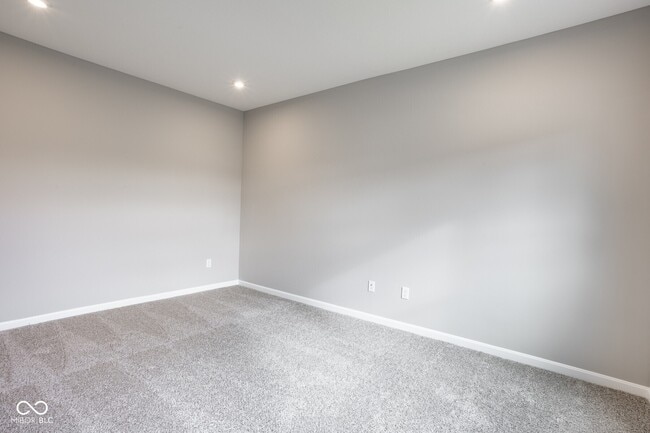 Building Photo - 430 Atlas Dr