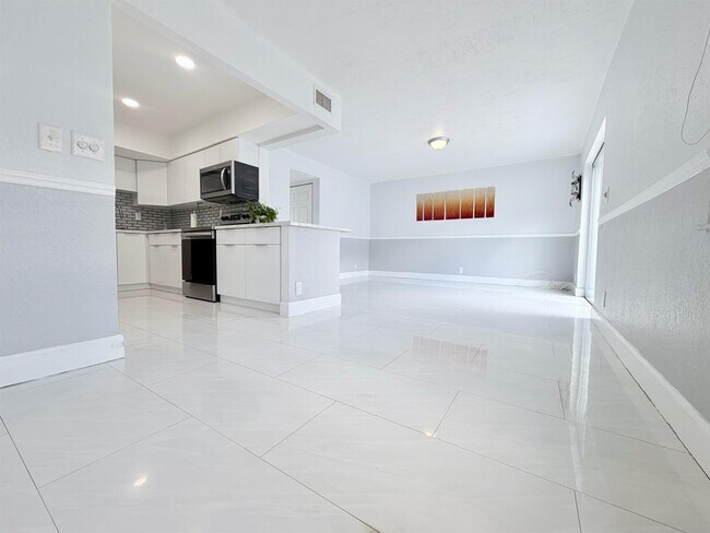 Foto del edificio - 1788 SW 81st Way