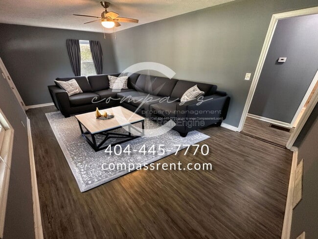 Building Photo - 3228 White Oak Cir