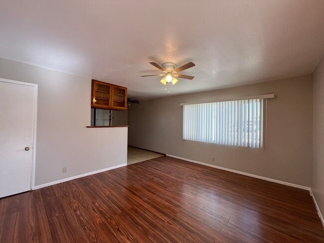 Building Photo - 3 Bedroom 2 Bathroom House Located Near Ca...
