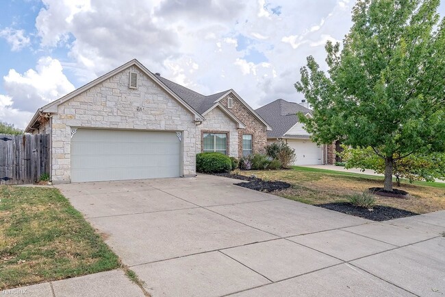 Building Photo - 3 br, 2 bath House - 921 Glenview Dr 921 G...