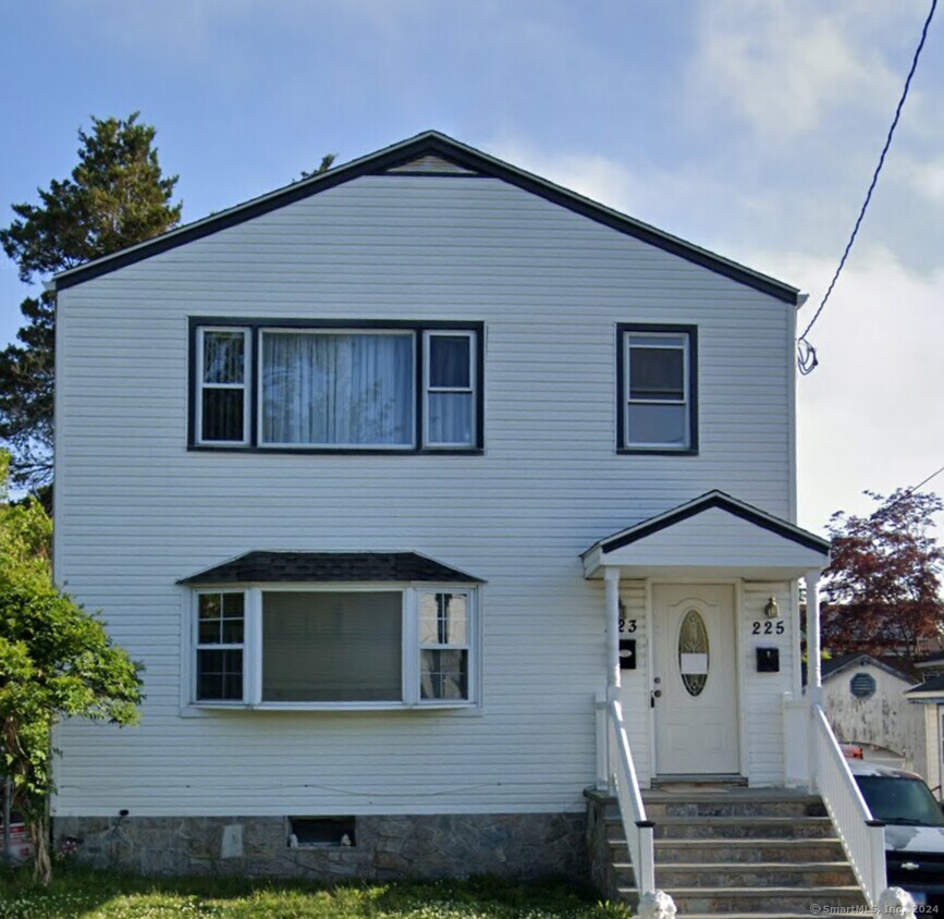 Foto del edificio - 223 Clermont Ave