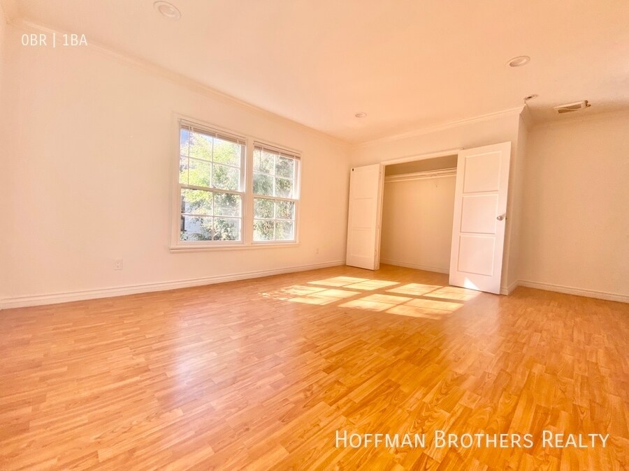 149 Apartments for Rent in Miracle Mile, CA Westside Rentals