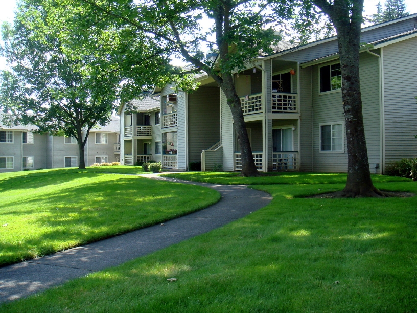 Primary Photo - The Huntington Apartments