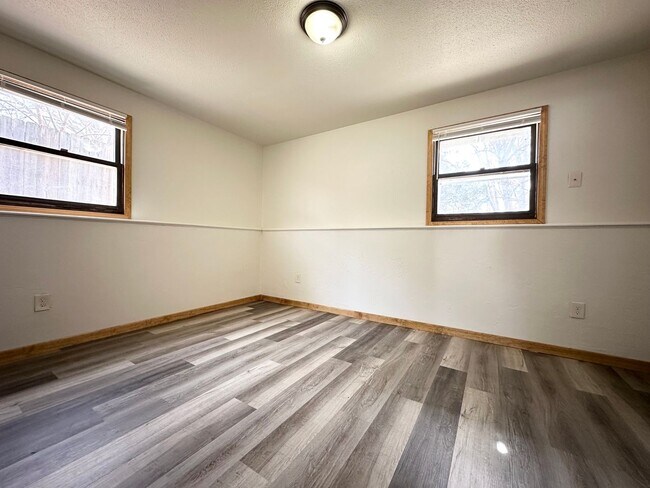 Foto del edificio - 2238 Imperial Ln