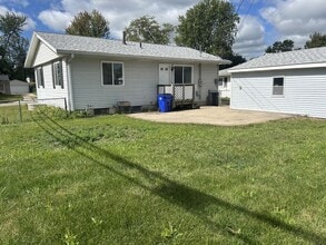 Building Photo - 253 Jacolyn Dr NW