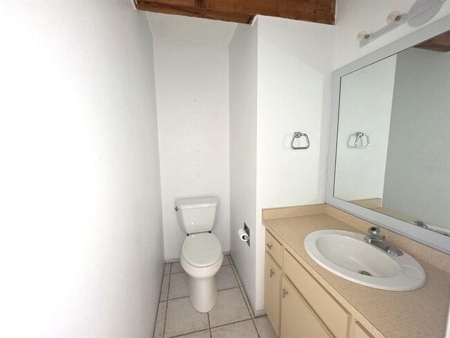 Building Photo - 60 Beachcomber Ln