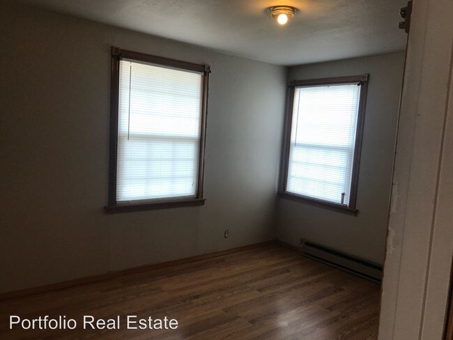 Building Photo - 343 N Mattson Dr