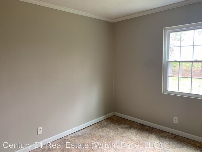 Building Photo - 3 br, 1 bath House - 2512 Mary Jane