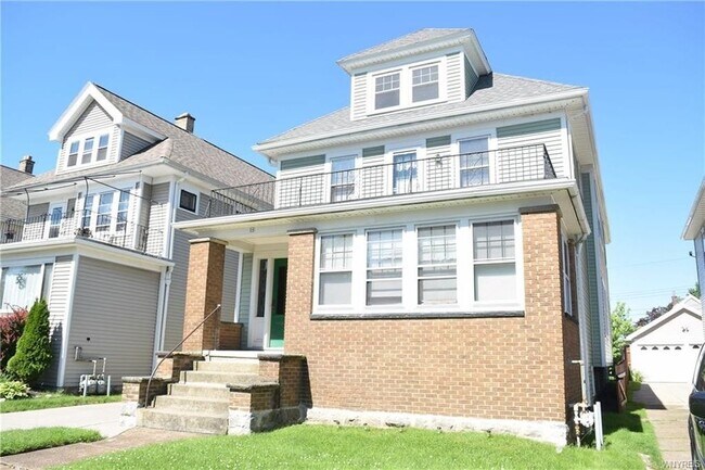 Building Photo - 58 Henley Rd