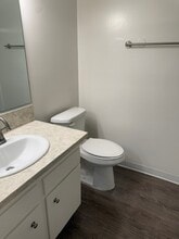 Building Photo - Casa De Oro Apartments