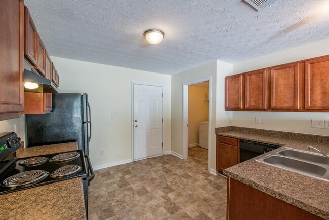 Building Photo - 3716 Harvest Dr