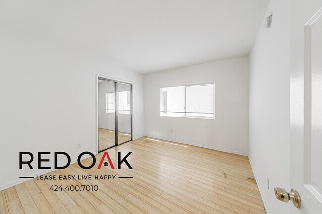 Foto del edificio - 2527 Abbot Kinney Blvd