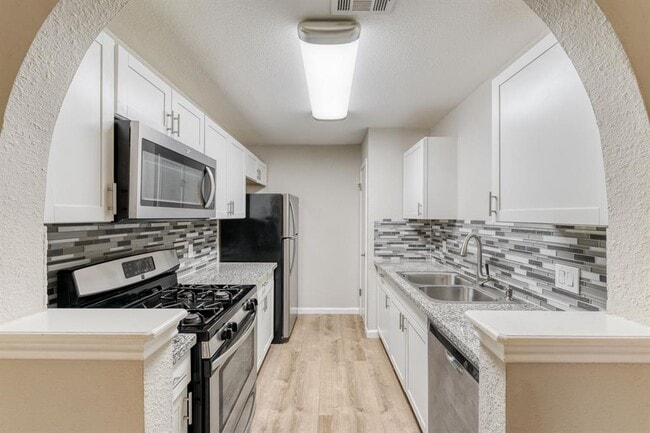 Building Photo - 12804 Staton Dr