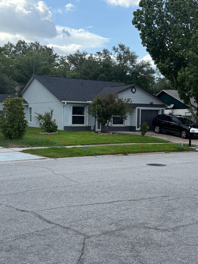 Building Photo - 1525 Kestrel Way