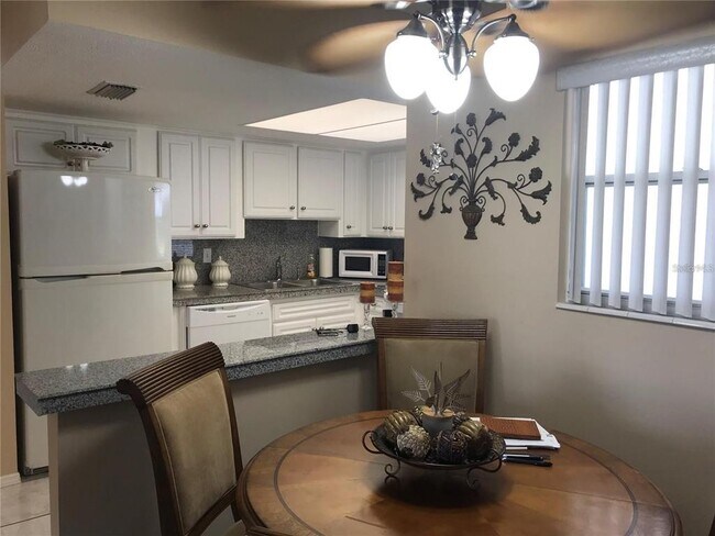 Building Photo - 6033 Coral Way