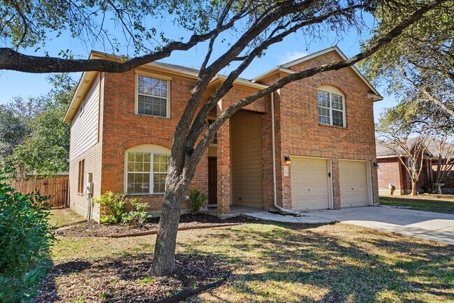 Foto del edificio - Beautiful 5-Bedroom Home in Schertz - Realtor Commission: $500