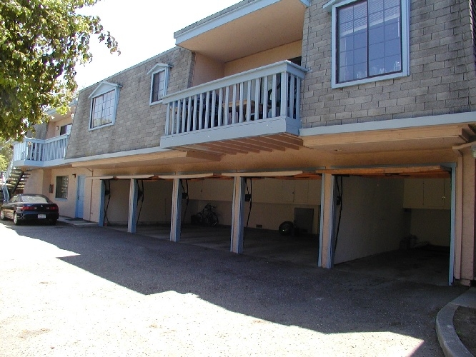 Garages - Normandy House Apts.
