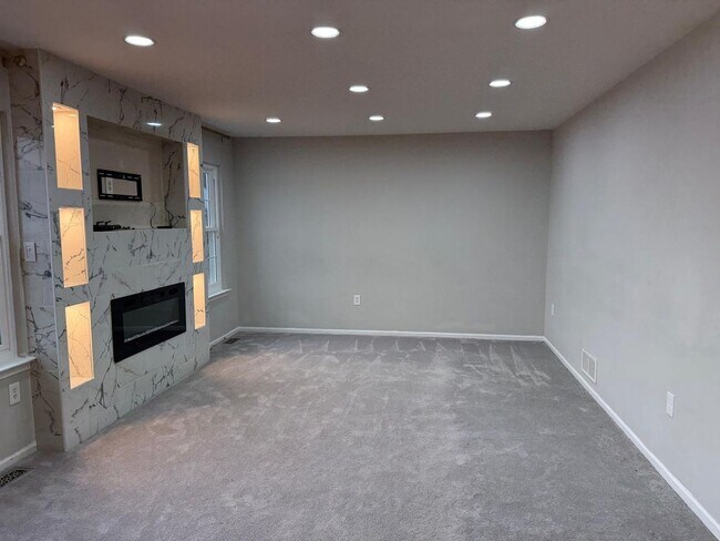 Foto del edificio - 143 Sweetbay Ln