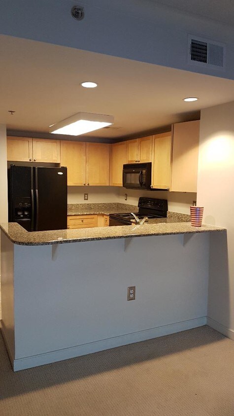 Foto principal - 777 7th St NW