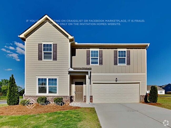 Building Photo - 117 Verona Dr NW